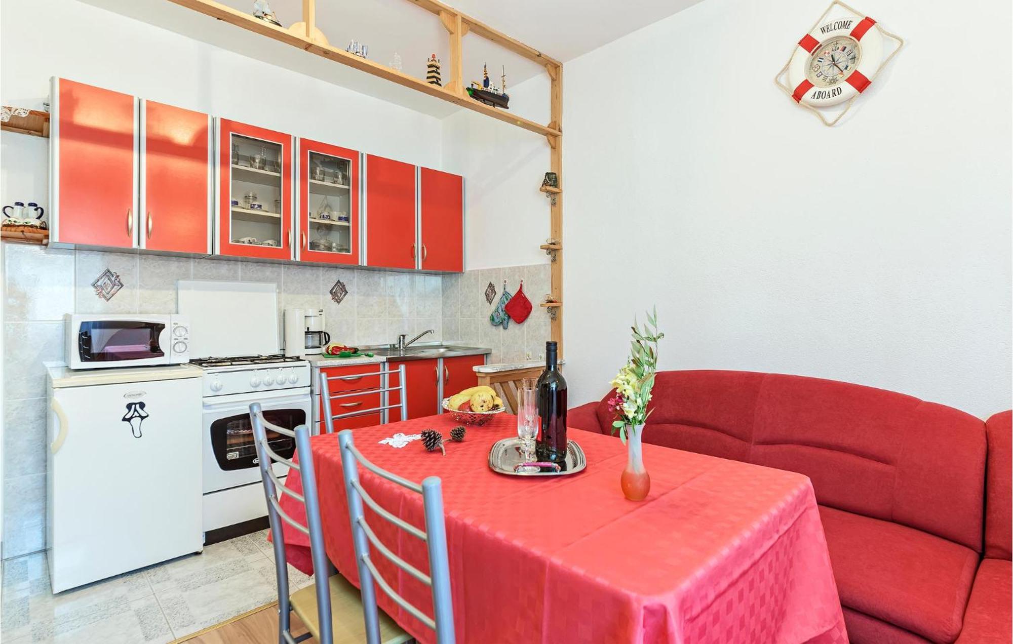 2 Bedroom Lovely Apartment In Labin Labin  Zewnętrze zdjęcie