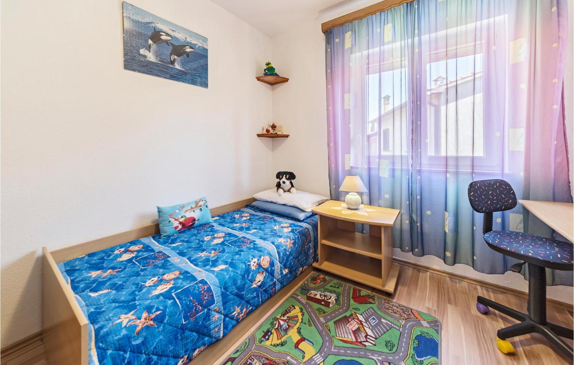 2 Bedroom Lovely Apartment In Labin Labin  Zewnętrze zdjęcie